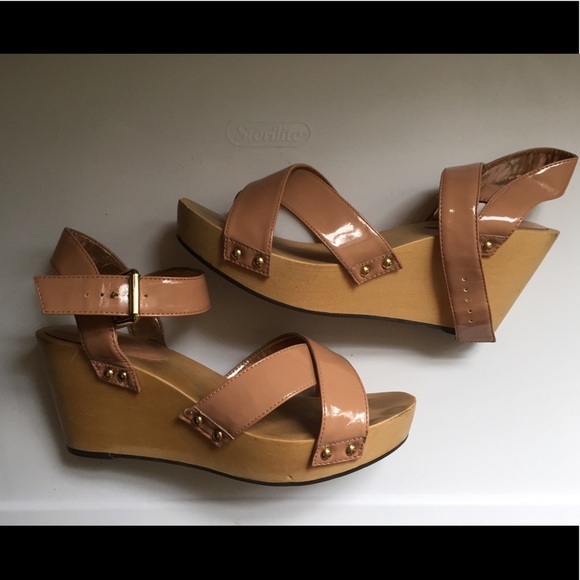 GAP Shoes Gap Wedge Sandals Patent Leather And Wood Platform Poshmark